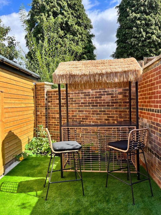 Dunstan House Luxury Holiday Home With Free Parking Oxford Bagian luar foto