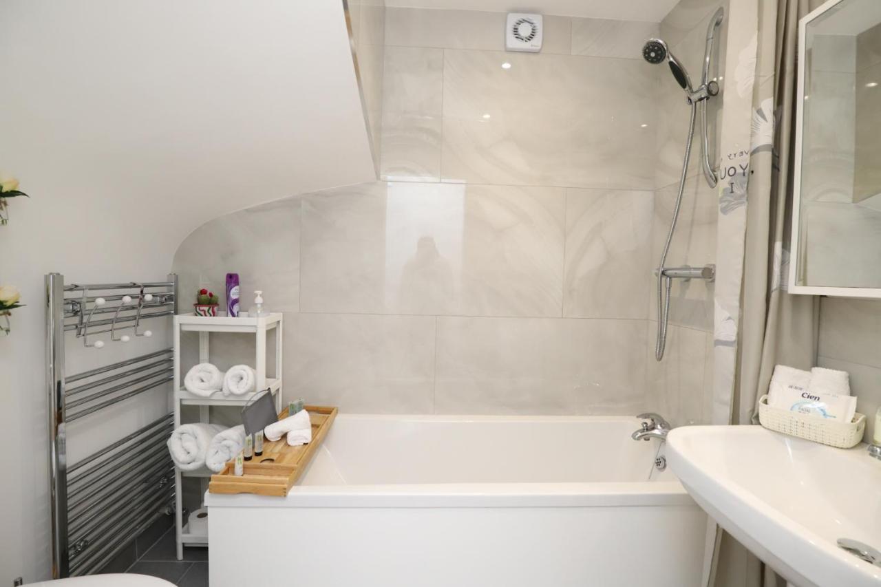 Dunstan House Luxury Holiday Home With Free Parking Oxford Bagian luar foto